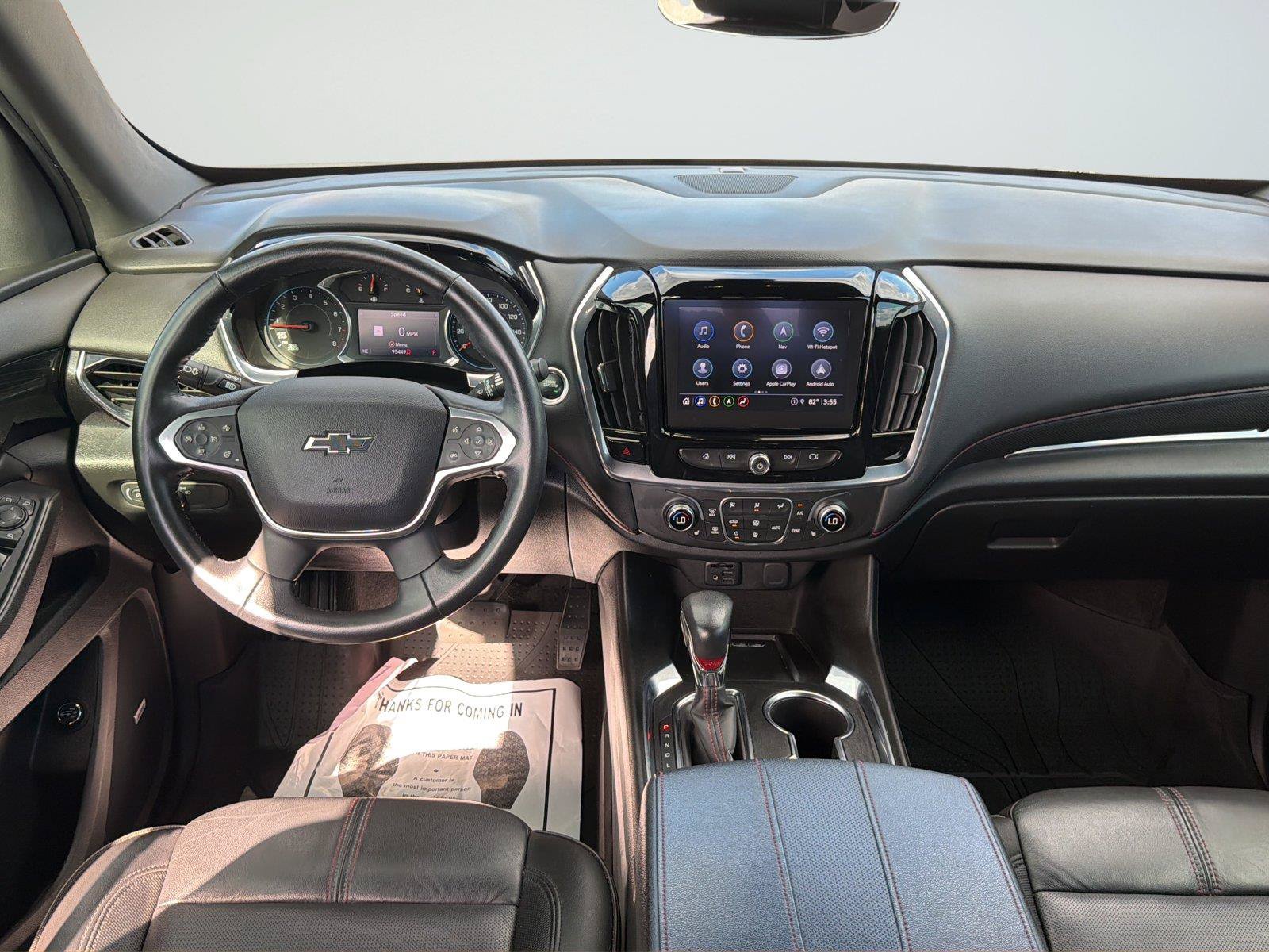 Used 2022 Chevrolet Traverse RS FWD image 13