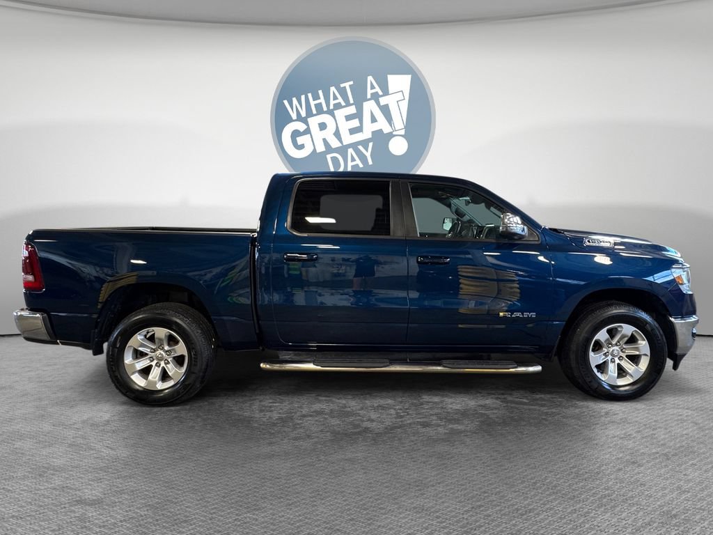 Used 2023 RAM 1500 Laramie AWD/4WD image 2