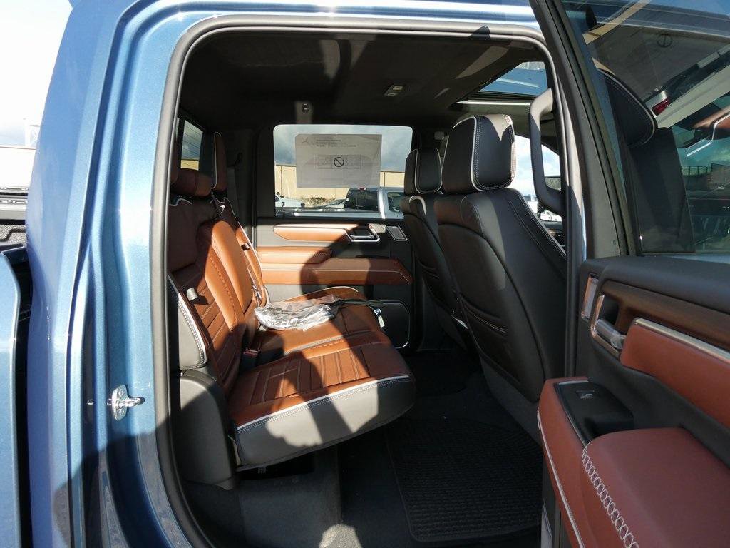 New 2026 GMC Sierra 2500 Denali Ultimate image 15