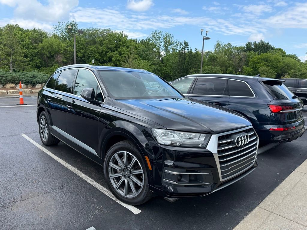 Used 2019 Audi Q7 3.0T Prestige w/ Prestige Package AWD/4WD image 2