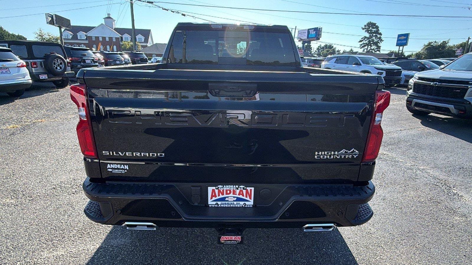 New 2026 Chevrolet Silverado 1500 High Country w/ High Country Premium Package AWD/4WD image 9