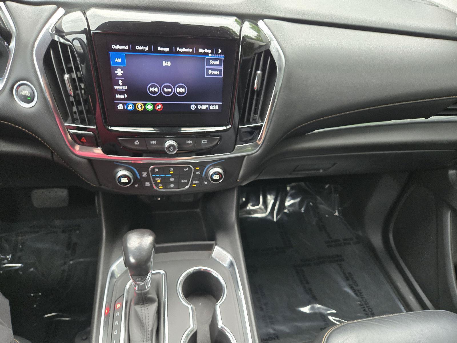 Used 2021 Chevrolet Traverse LT AWD/4WD image 6