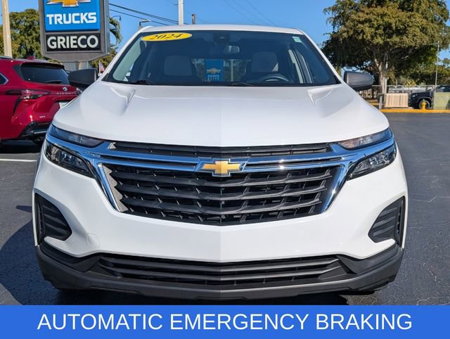 Used 2024 Chevrolet Equinox LS w/ LS Convenience Package image 2
