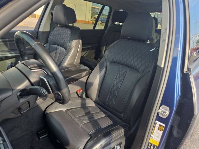Used 2021 BMW X7 xDrive40i w/ Luxury Seating Package AWD/4WD image 11