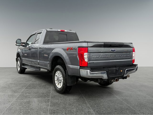 Used 2022 Ford F250 XL w/ STX Appearance Package image 3