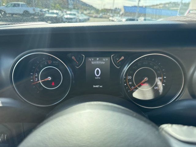 Used 2022 Jeep Gladiator Sport AWD/4WD image 16