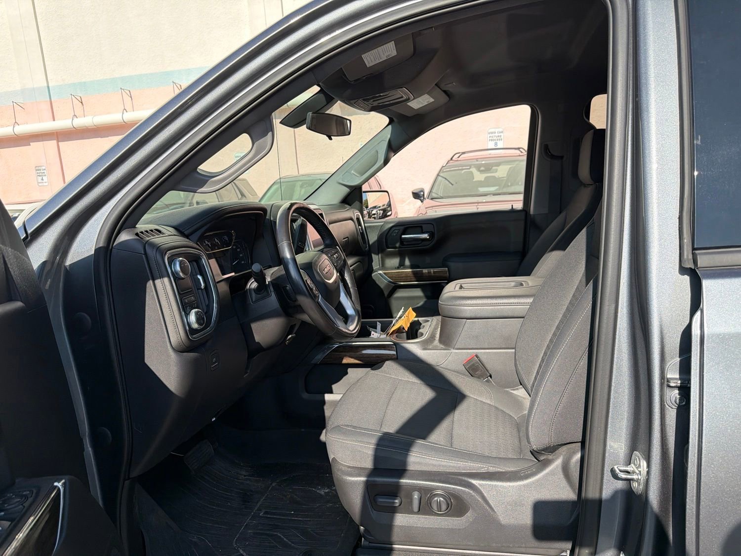 Used 2022 GMC Sierra 1500 Elevation RWD image 28
