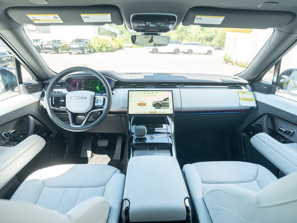 New 2027 Land Rover Range Rover Sport SE AWD/4WD image 17