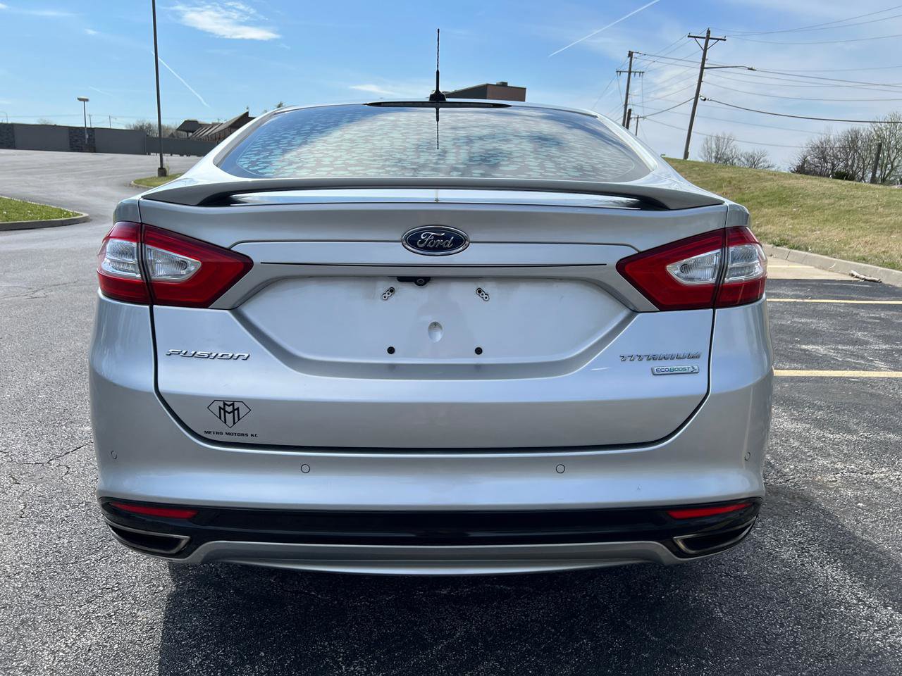Used 2013 Ford Fusion Titanium w/ Titanium Driver Assist Pkg FWD image 4