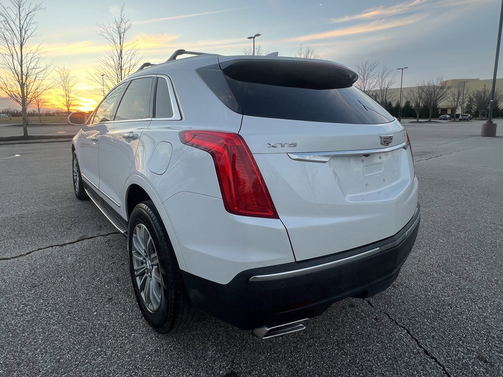 Used 2018 Cadillac XT5 Luxury image 3