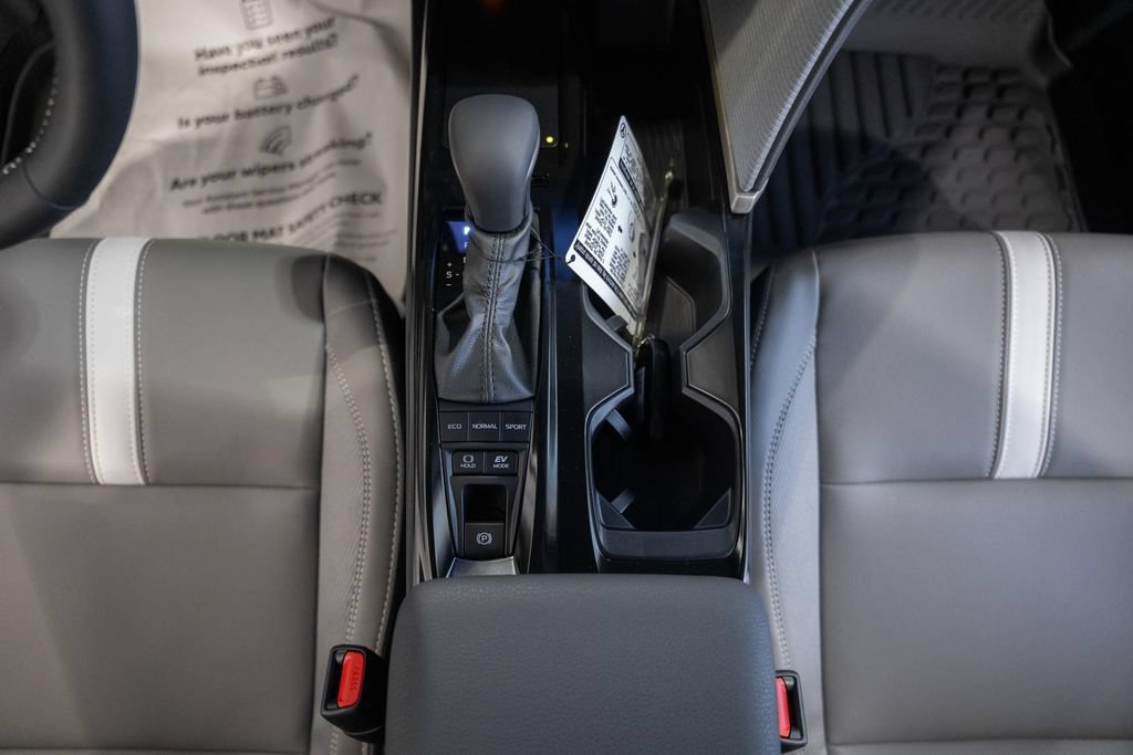 New 2026 Toyota Camry SE w/ Multimedia Upgrade Package FWD image 25