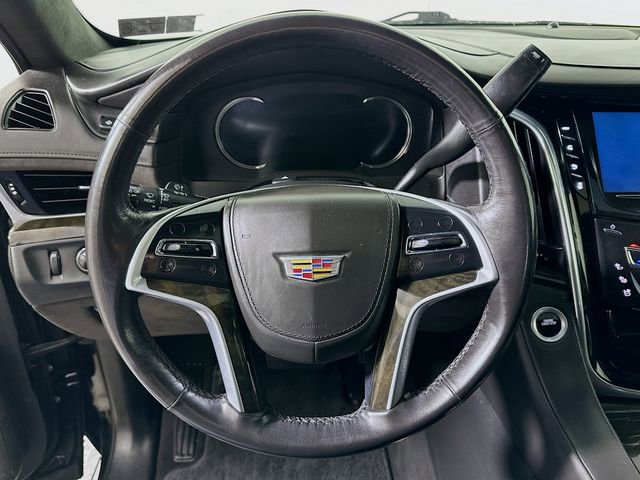 Used 2019 Cadillac Escalade Platinum image 11