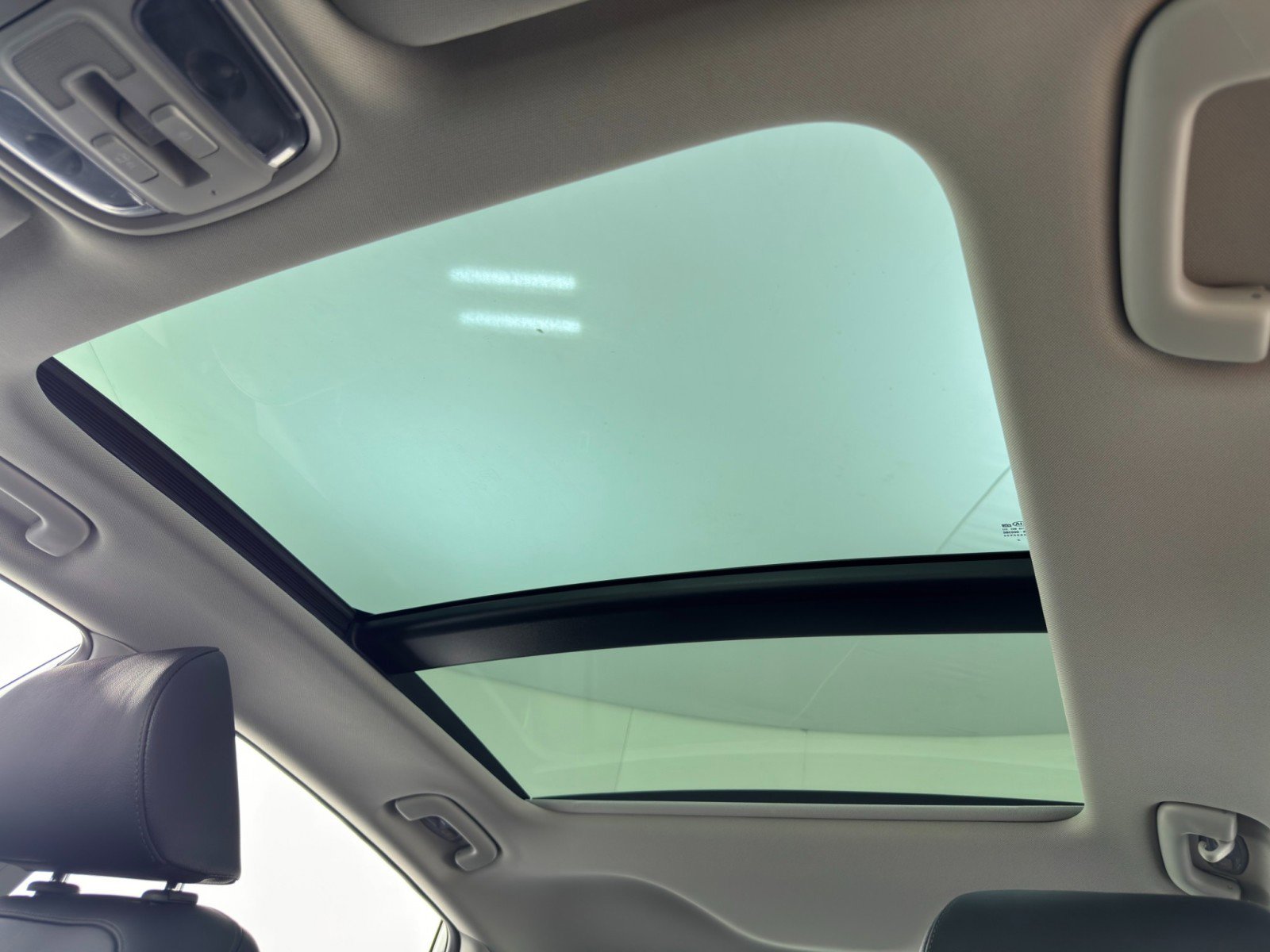 Used 2020 Kia Optima EX w/ Technology Package image 11