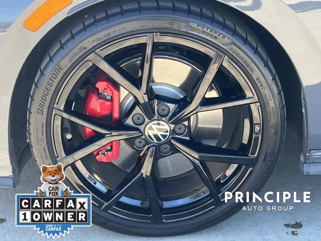 Certified 2024 Volkswagen GTI SE image 7