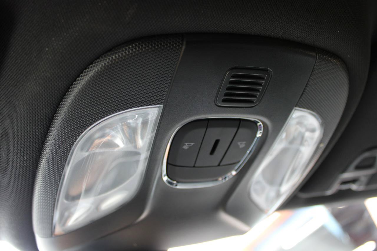 Used 2023 Jeep Compass Limited AWD/4WD image 35
