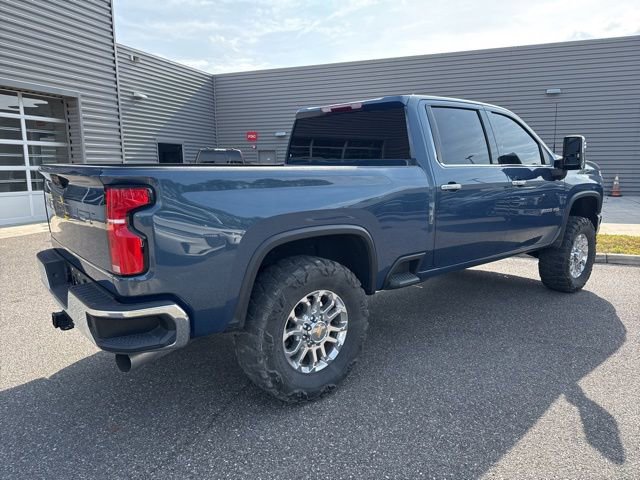 Used 2025 Chevrolet Silverado 2500 LTZ AWD/4WD image 6
