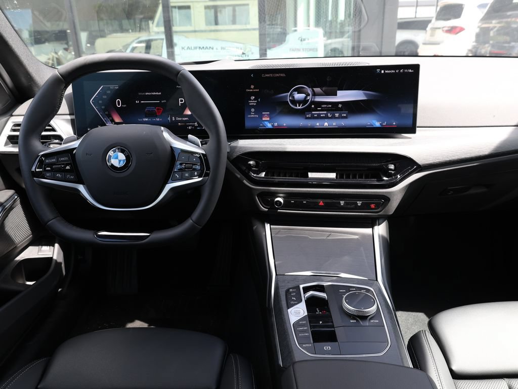 Used 2025 BMW 330i Sedan w/ Premium Package RWD image 25