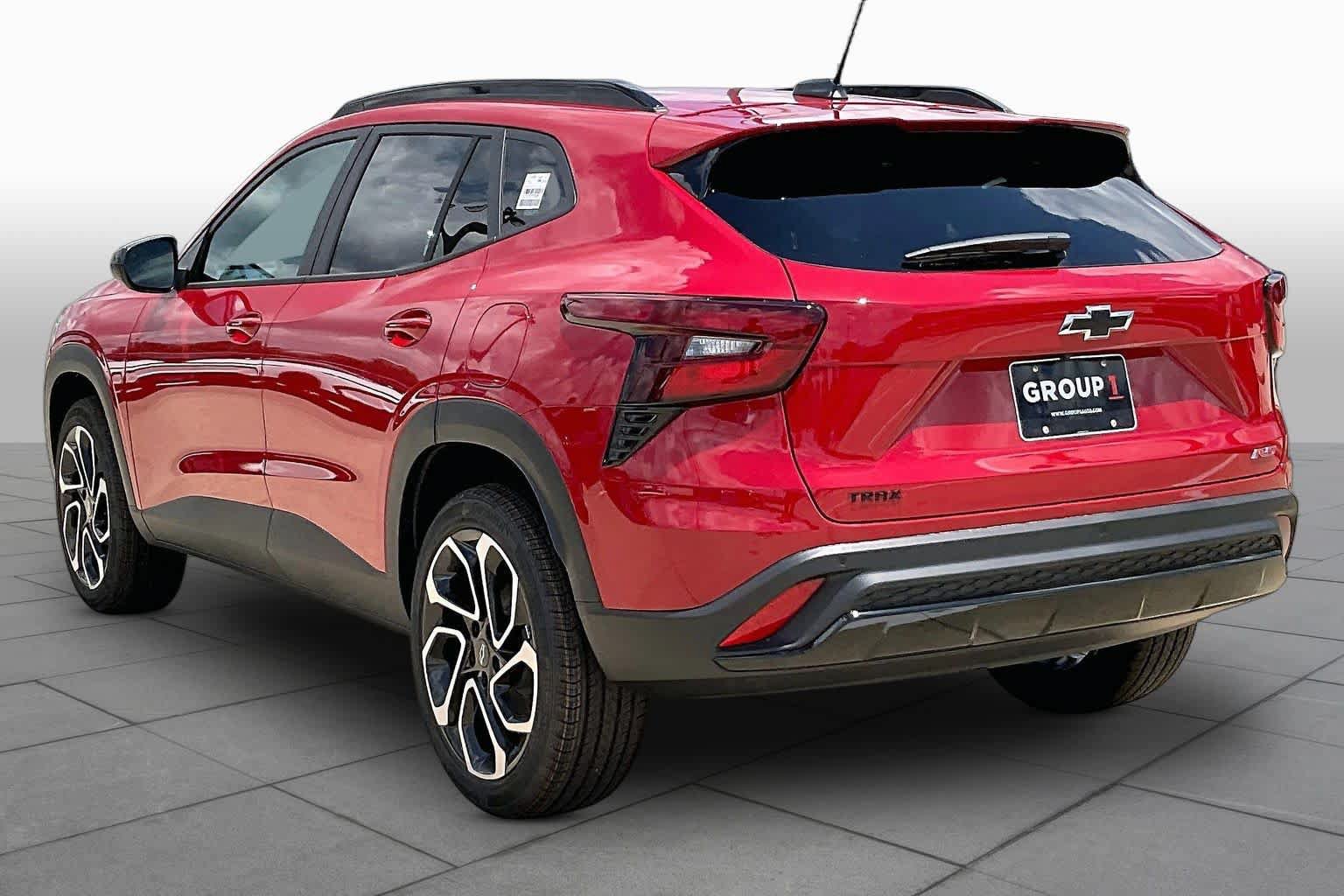 New 2026 Chevrolet Trax RS w/ Driver Confidence Package FWD image 4