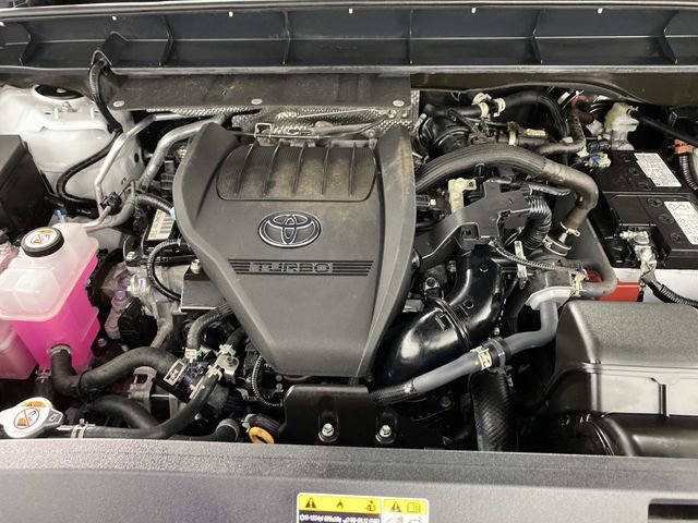 Used 2025 Toyota Highlander Platinum AWD/4WD image 31