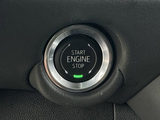 Used 2025 Chevrolet Tahoe Z71 w/ Comfort Package AWD/4WD image 18