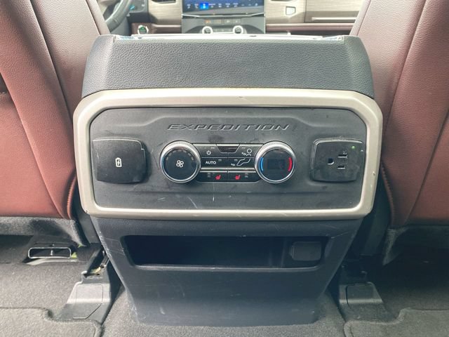 Used 2024 Ford Expedition Max Limited AWD/4WD image 22