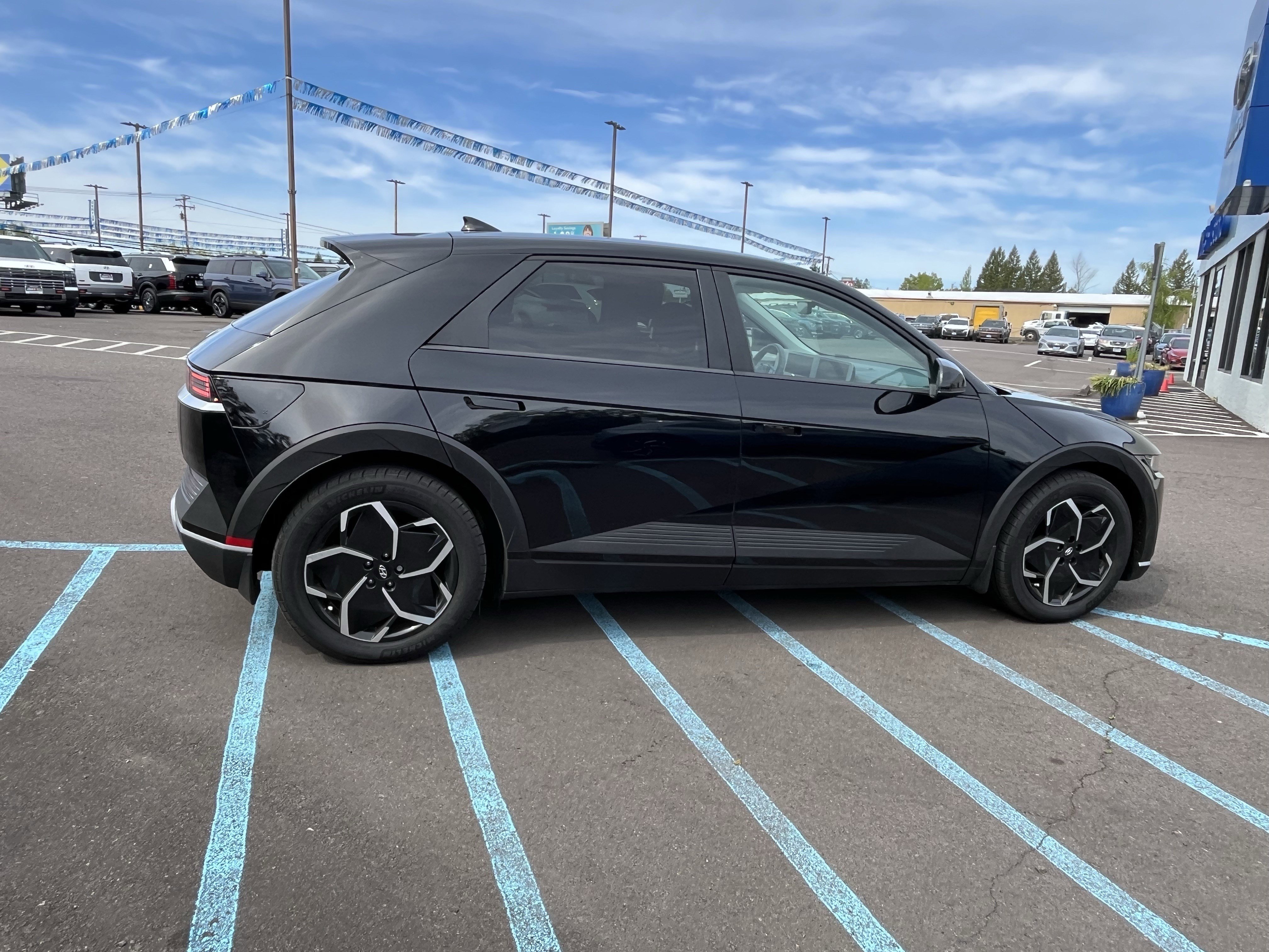 Used 2024 Hyundai Ioniq 5 SEL RWD image 6