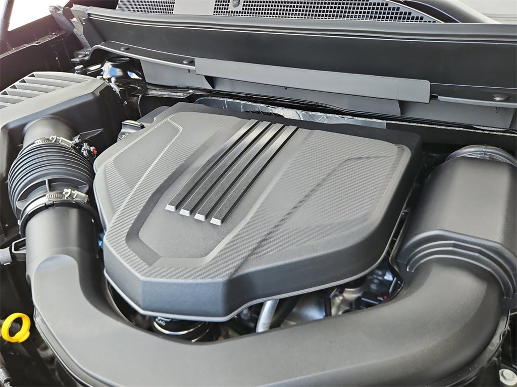 New 2026 Chevrolet Traverse LT w/ Midnight/Sport Edition image 15