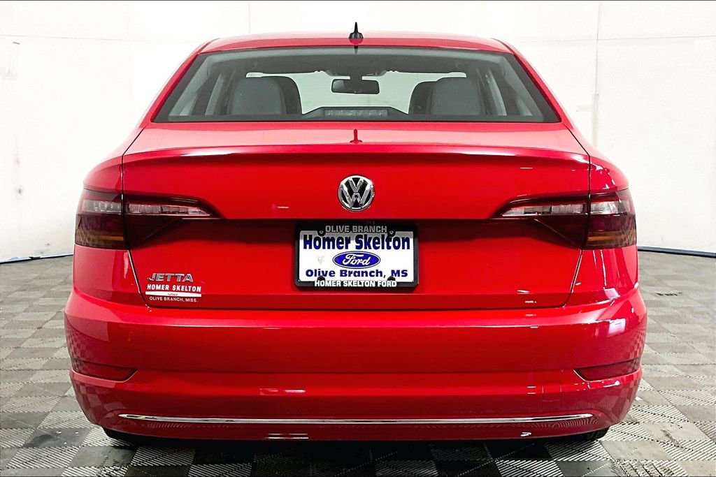 Used 2019 Volkswagen Jetta SE image 4
