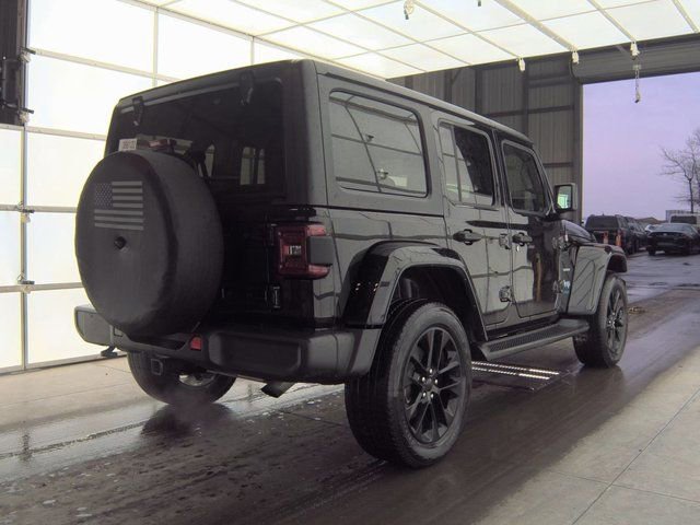 Used 2021 Jeep Wrangler Unlimited Sahara image 2