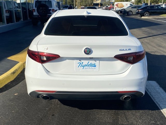Used 2020 Alfa Romeo Giulia Ti image 7