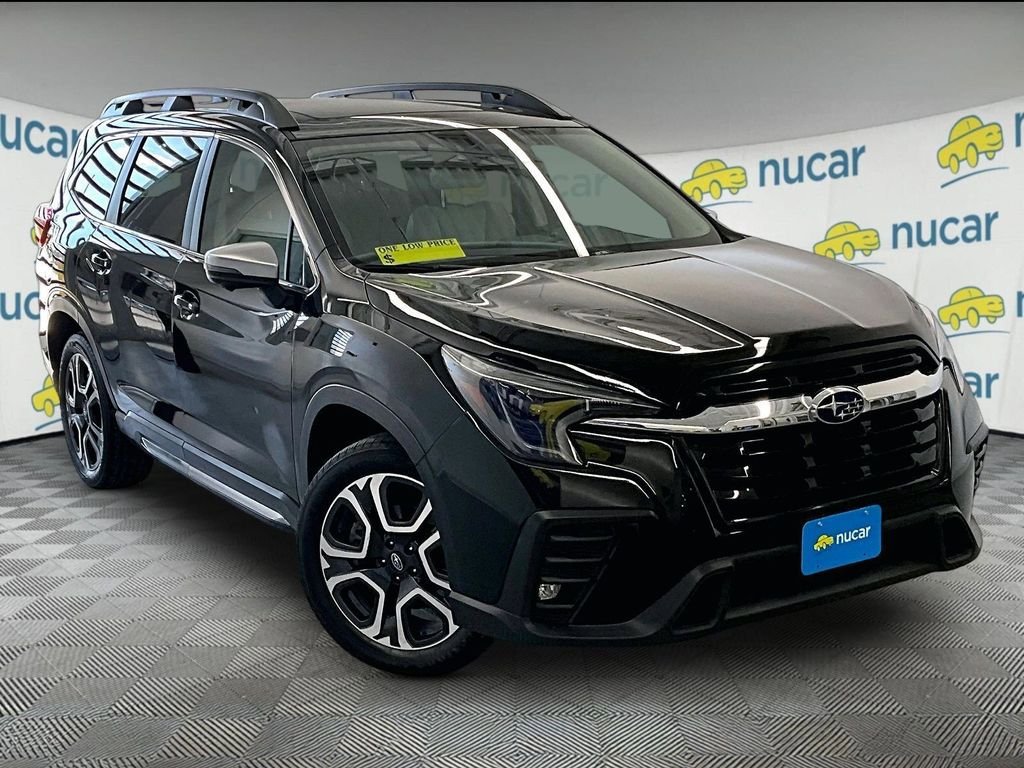 Used 2023 Subaru Ascent Limited w/ Technology Package AWD/4WD image 1