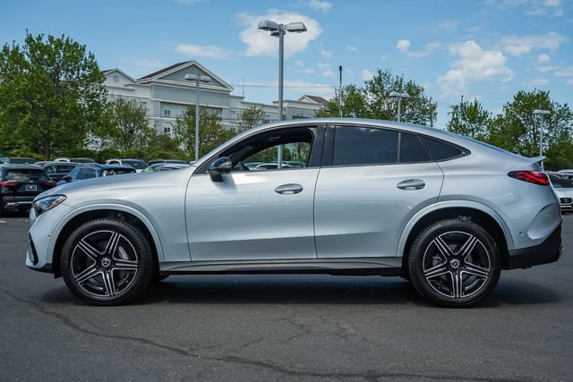 Used 2024 Mercedes-Benz GLC 300 4MATIC image 4