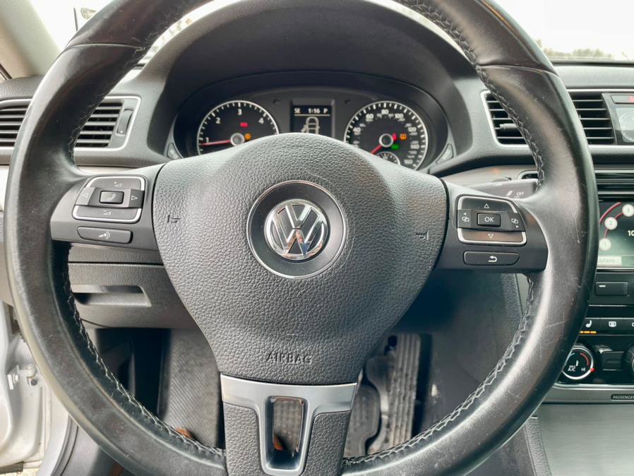 Used 2014 Volkswagen Passat TDI SE image 12