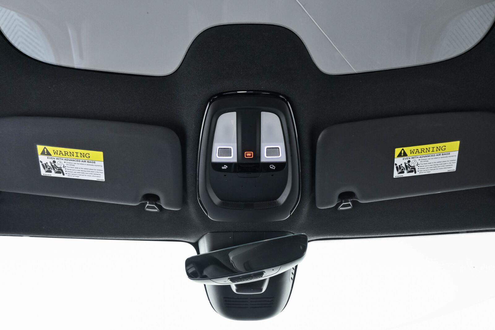 Certified 2024 Volvo C40 P8 Recharge Plus w/ Climate Package AWD/4WD image 18