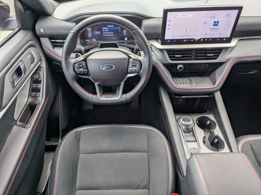 Used 2025 Ford Explorer ST AWD/4WD image 17