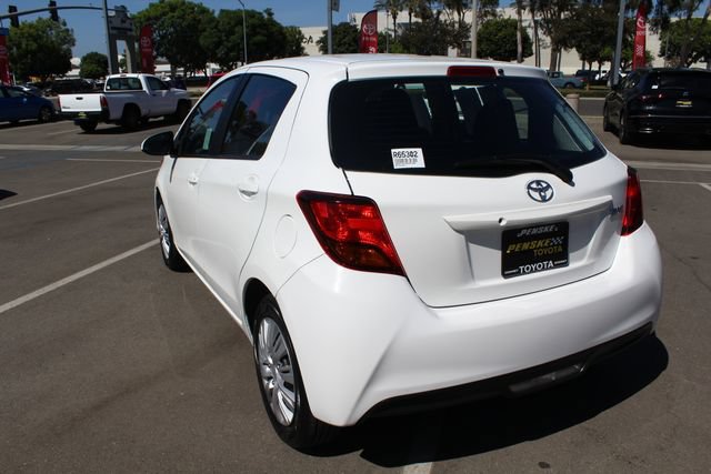 Used 2016 Toyota Yaris L FWD image 43