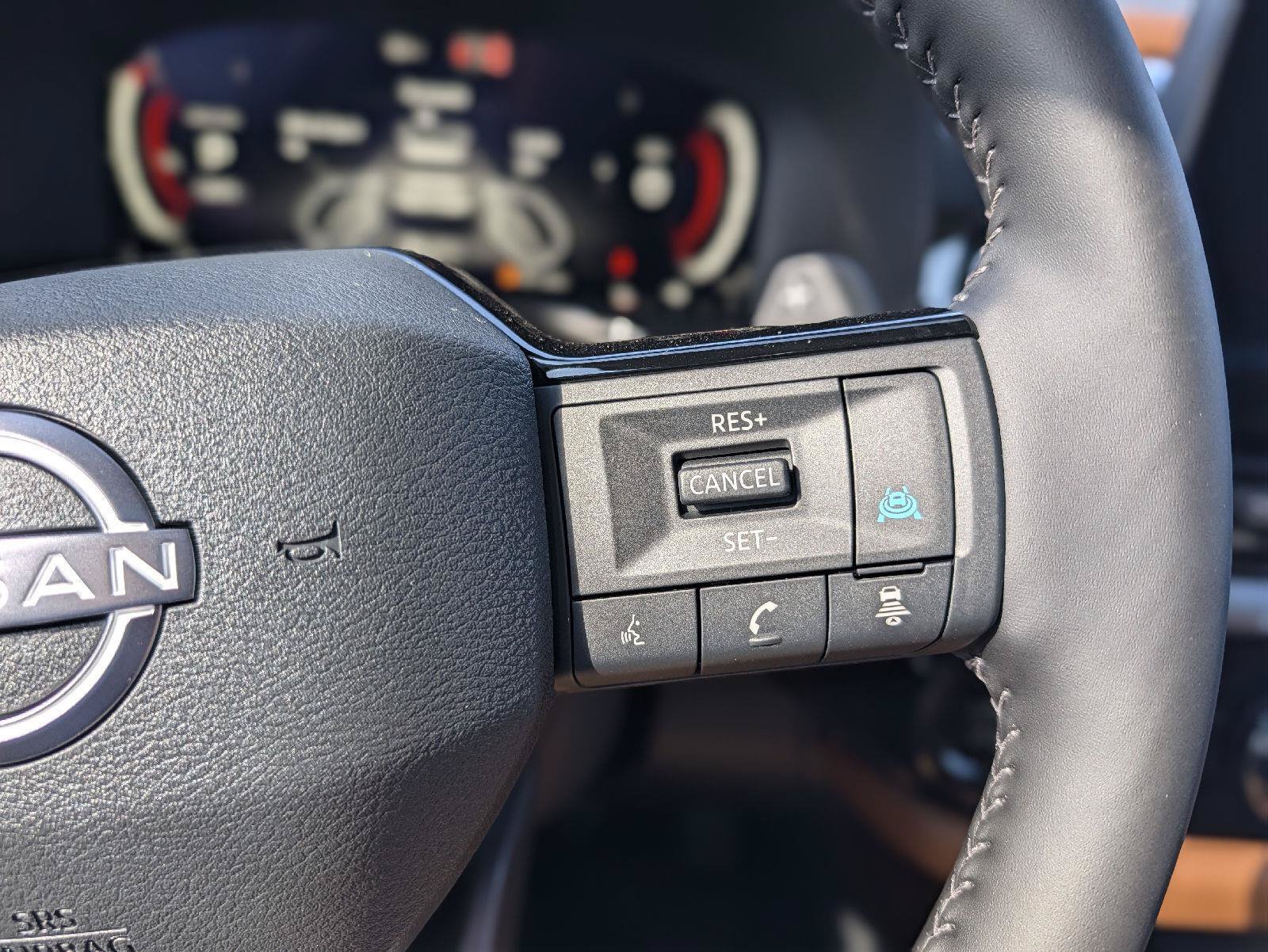 New 2026 Nissan Pathfinder Platinum AWD/4WD image 35