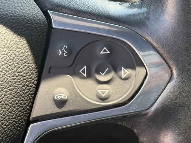 Used 2022 Chevrolet Traverse RS FWD image 28
