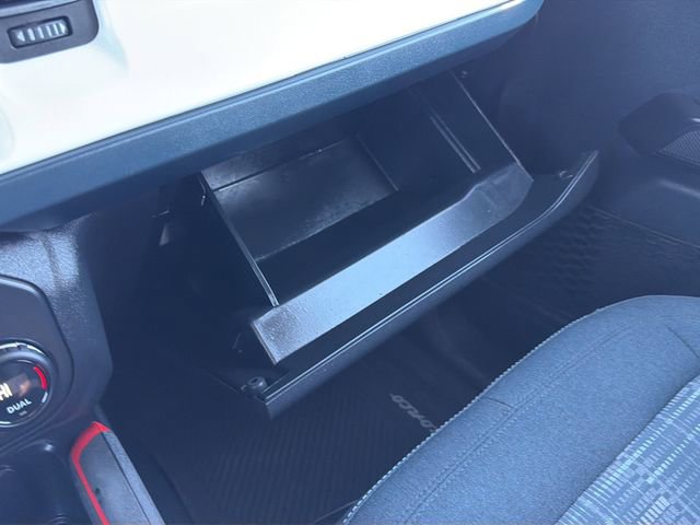 Certified 2025 Ford Bronco Heritage Edition image 28