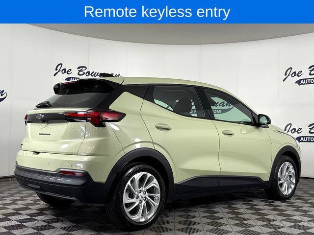 New 2027 Chevrolet Bolt LT w/ Comfort Package FWD image 6