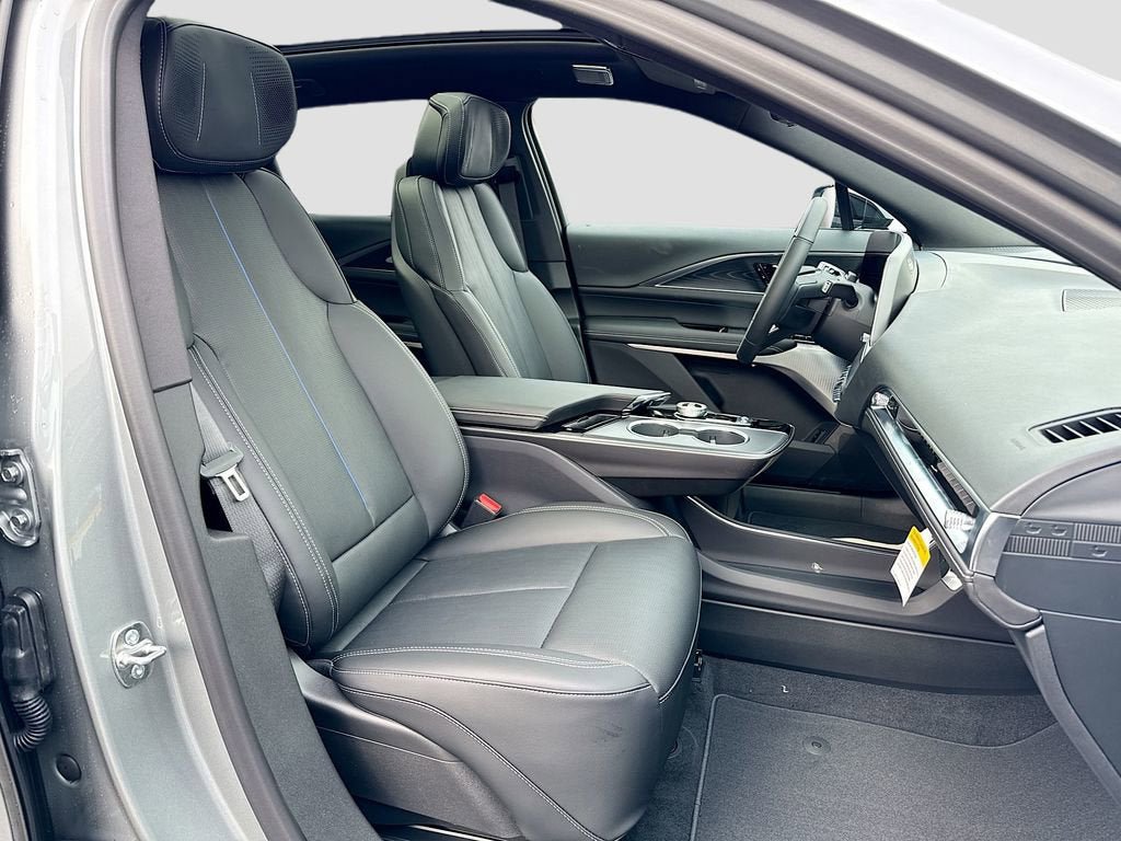 New 2026 Cadillac Lyriq Premium Sport AWD/4WD image 29