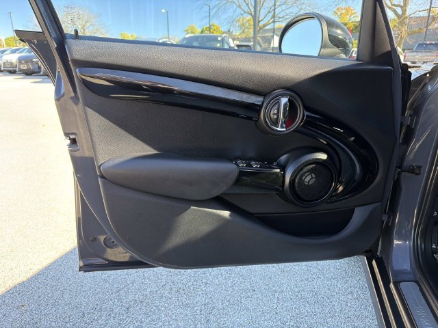 Used 2016 MINI Cooper S FWD image 11