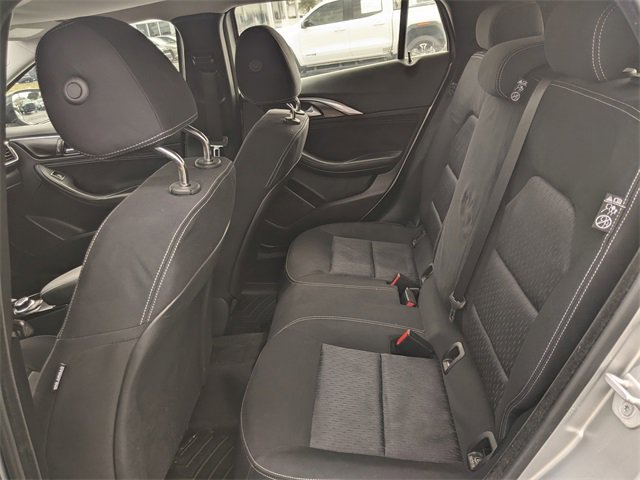 Used 2018 INFINITI QX30 image 8