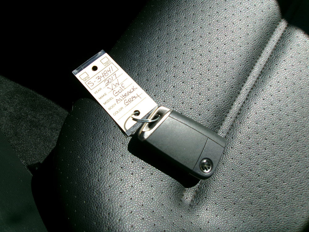 Used 2017 Volkswagen Golf Alltrack SE image 19