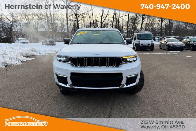 Used 2024 Jeep Grand Cherokee L Limited w/ Luxury Tech Group II image 2