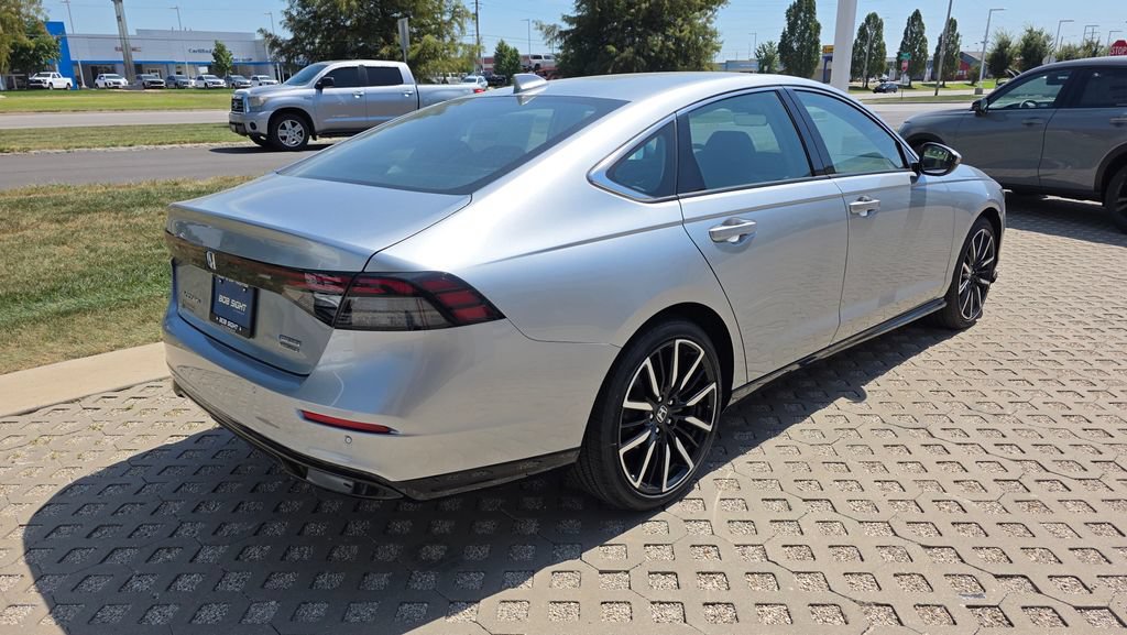 New 2026 Honda Accord Touring image 5
