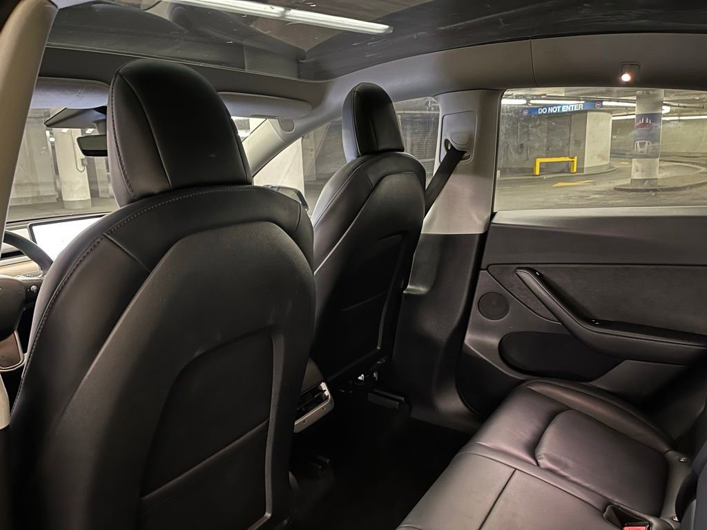 Used 2021 Tesla Model Y Long Range image 20