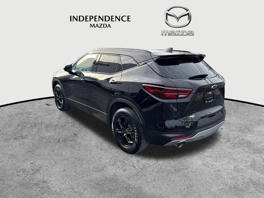 Used 2023 Chevrolet Blazer LT w/ Midnight/Sport Edition image 5