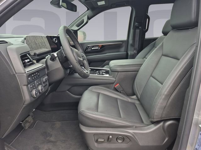 Used 2025 Chevrolet Tahoe Z71 w/ Comfort Package AWD/4WD image 10