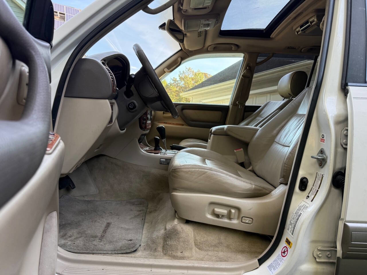 Used 2004 Toyota Land Cruiser image 4